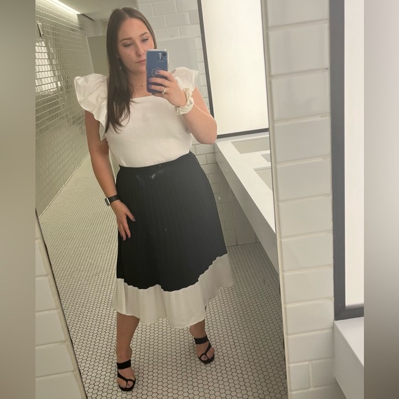 Meet your Posher! KT - Picture 7 of 11